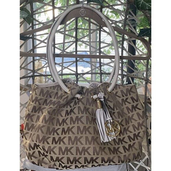 MICHAEL Michael Kors Purse Marina Signature Jacquard Drawstring Tassel HOBO Genu - Picture 2 of 16